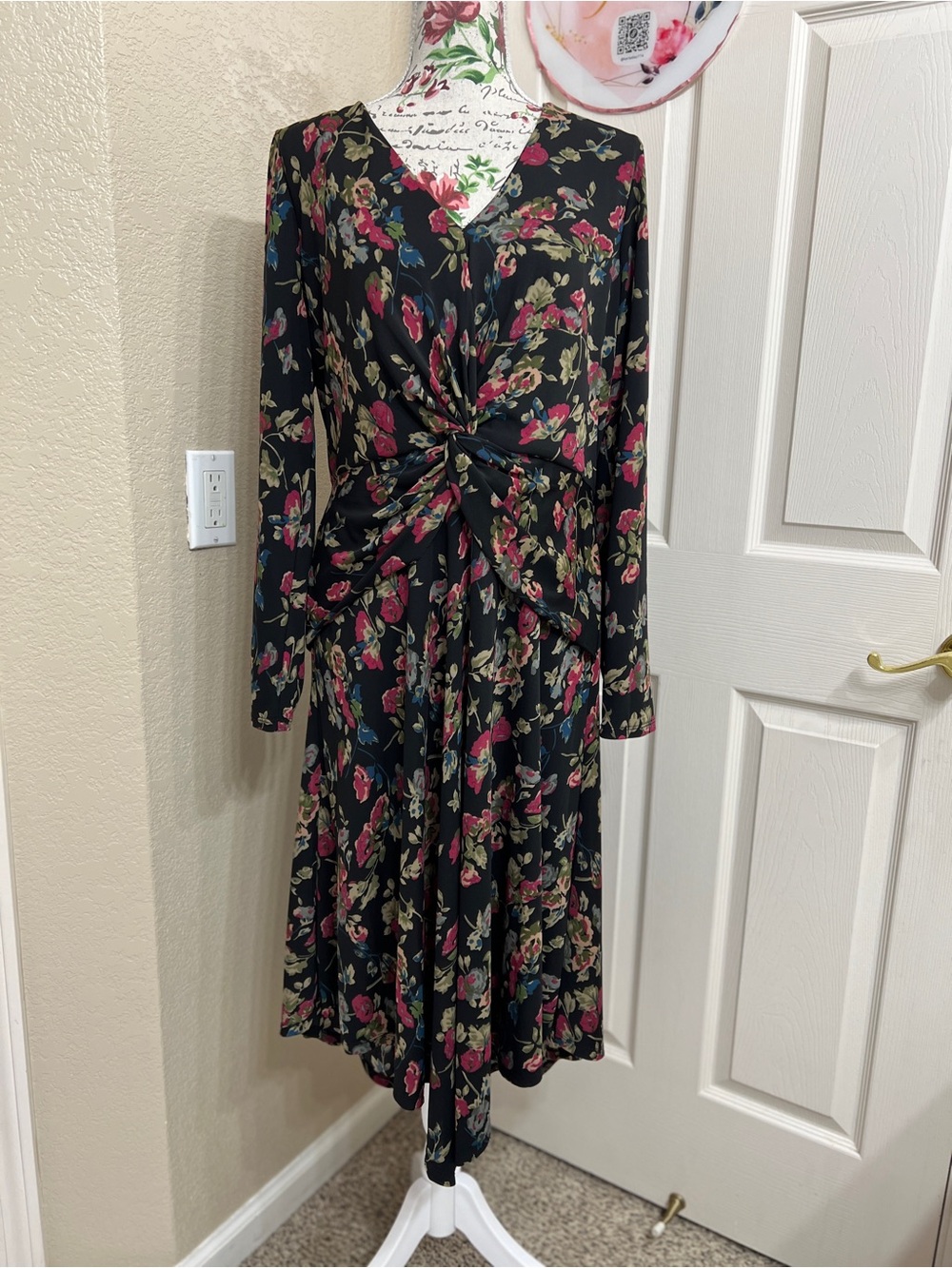 Ralph Lauren Black Floral Long Sleeve Handkerchief Hem Dress - Picture 2 of 10